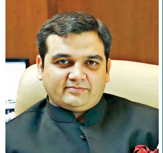 खबरों की दुनिया के नये महारथी हैं आदित्य चोपड़ा