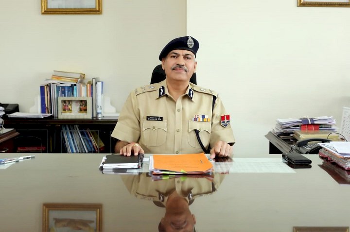   जिम्मेदारी से दायित्व निभाने वाले आईपीएस  - भगवान लाल सोनी 