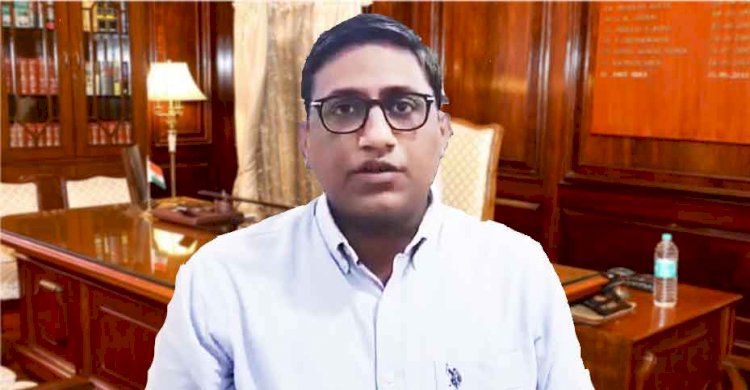 बुलंद इरादे के जिलाधिकारी हैं डॉक्टर नीलेश रामचंद्र देवरे